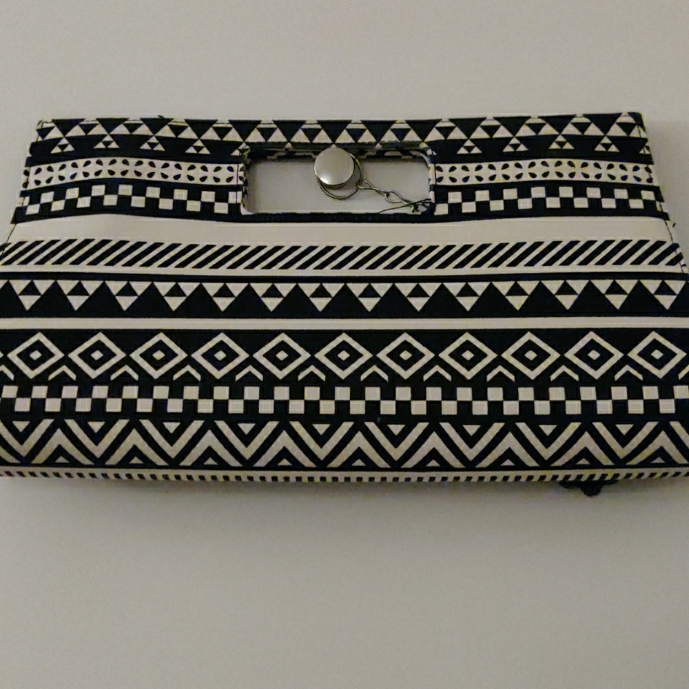 Purse/clutch